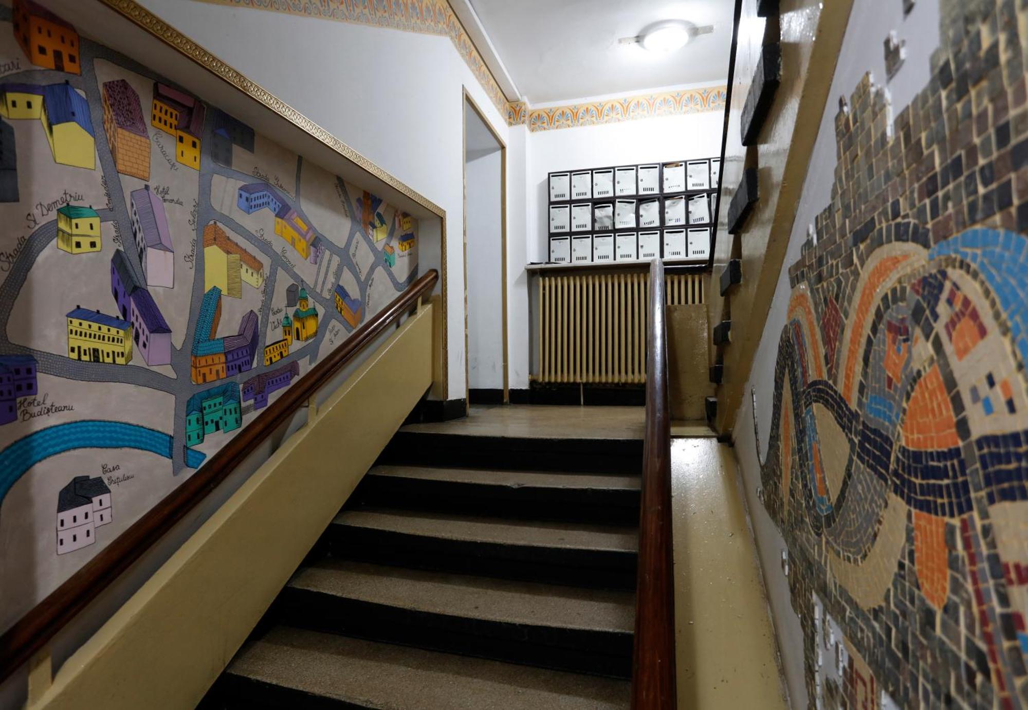 Enchanting Retreat - Historic Old Town - Pet-Friendly Haven - Steps From Unirii Bukarest Kültér fotó